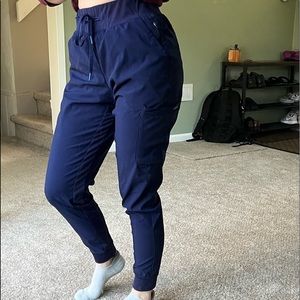Jaanuu High-Waist Jogger Scrub Pant